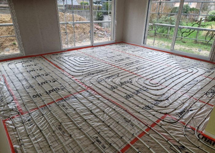 Travaux de plancher chauffant dans une maison individuelle à Mulhouse dans le Haut-Rhin - DK Concept
